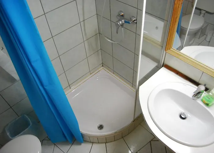 Paár Szieszta Hotel apartamentowy 3*