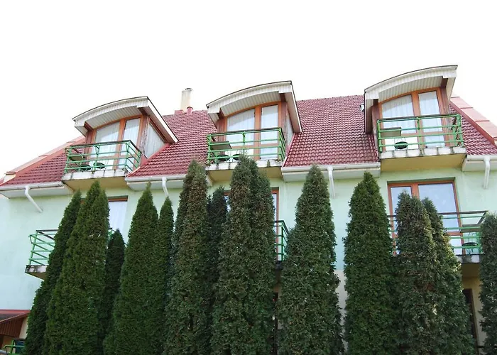Paár Szieszta Győr